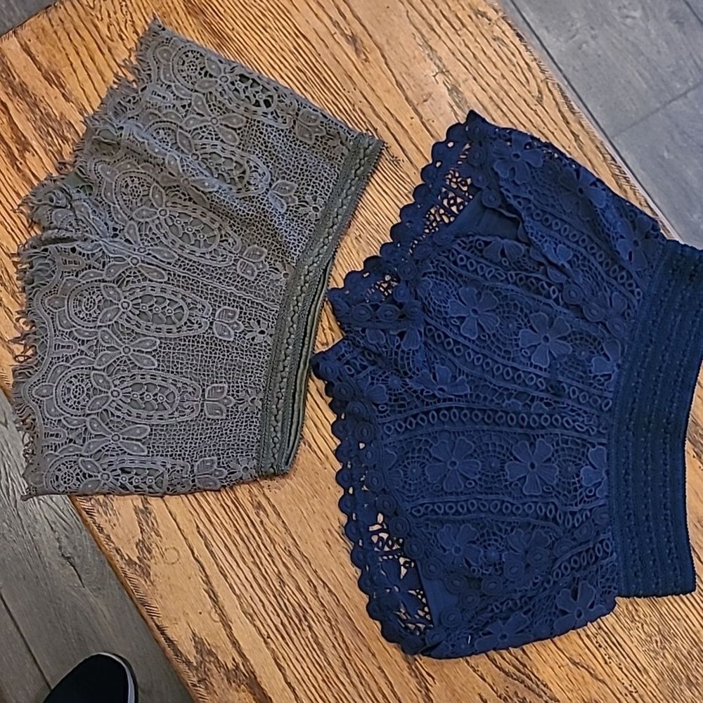 2 pair lace short shorts, lined sz M & 7/8 NWOT